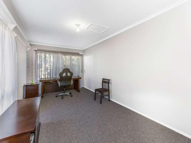 15 Poplar Place, Kallangur QLD 4503