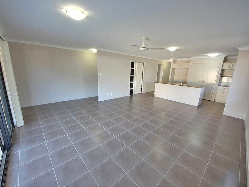 25 Oriole Street, Griffin QLD 4503