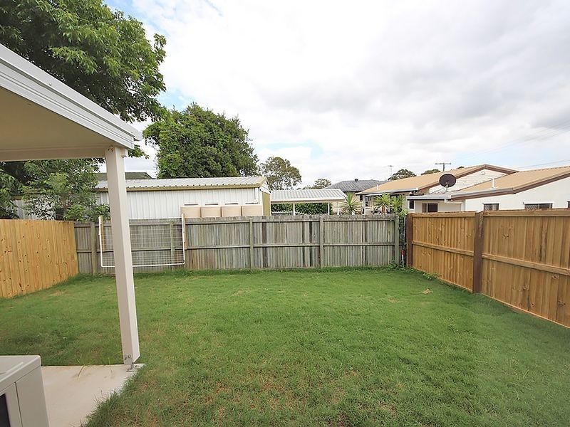 Unit 2/27A Old Gympie Road, Kallangur QLD 4503