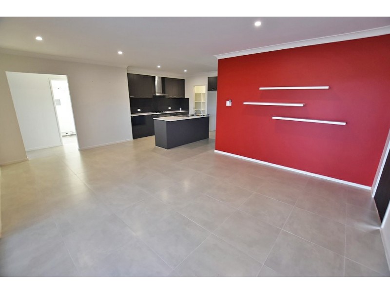 76 Surround Street, Dakabin QLD 4503