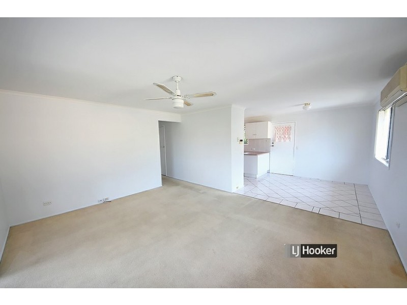 16 Arrakune Crescent, Kallangur QLD 4503