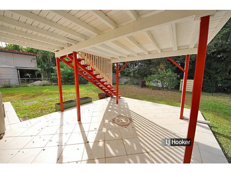 16 Arrakune Crescent, Kallangur QLD 4503