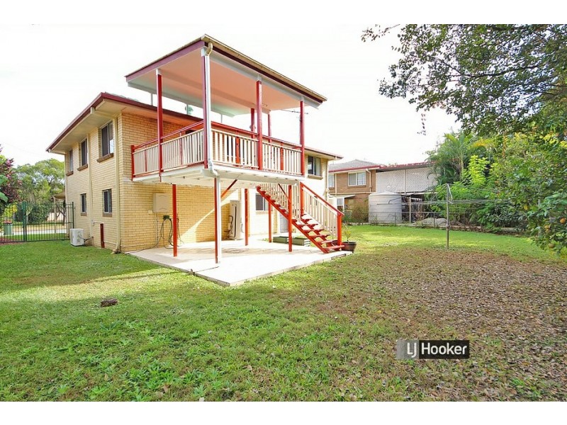 16 Arrakune Crescent, Kallangur QLD 4503