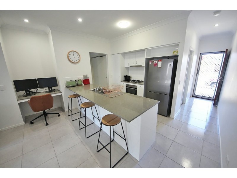 11 Shearer Crescent, Kallangur QLD 4503