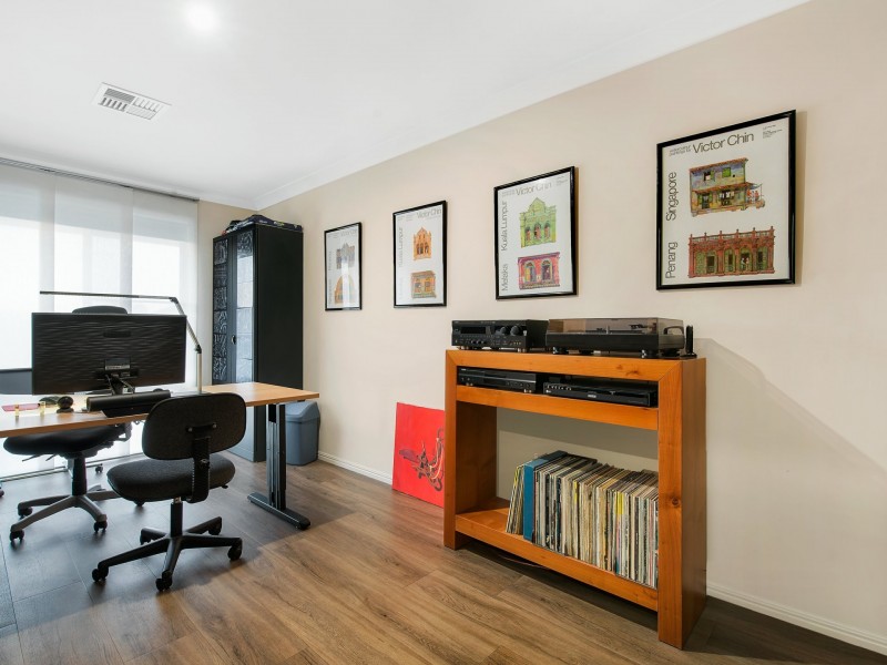 2 Nutmeg Drive, Griffin QLD 4503