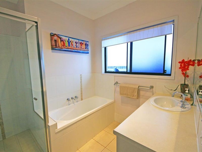 North Lakes QLD 4509