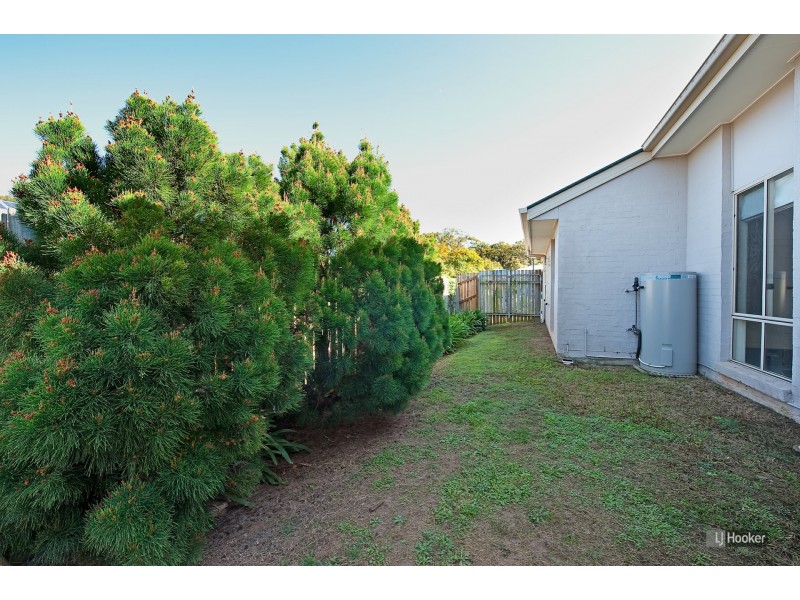 8 Ulysses Street, Kallangur QLD 4503