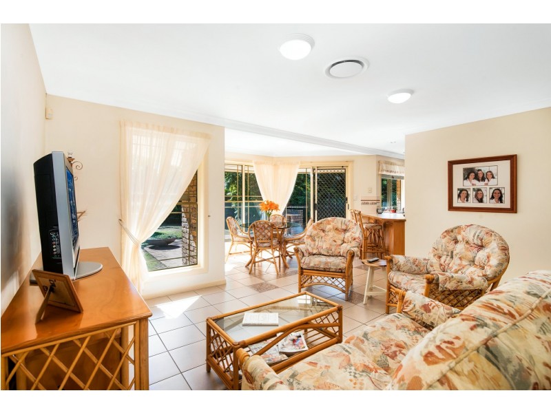 10 Winchcombe Avenue, Murrumba Downs QLD 4503