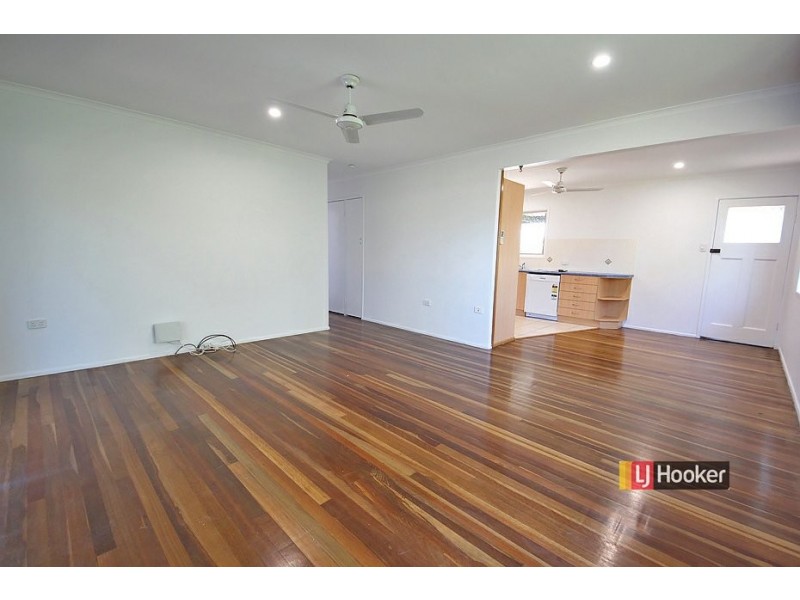 9 Claragh Court, Kallangur QLD 4503