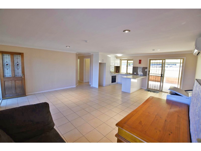 75 Balstrup Road, Kallangur QLD 4503