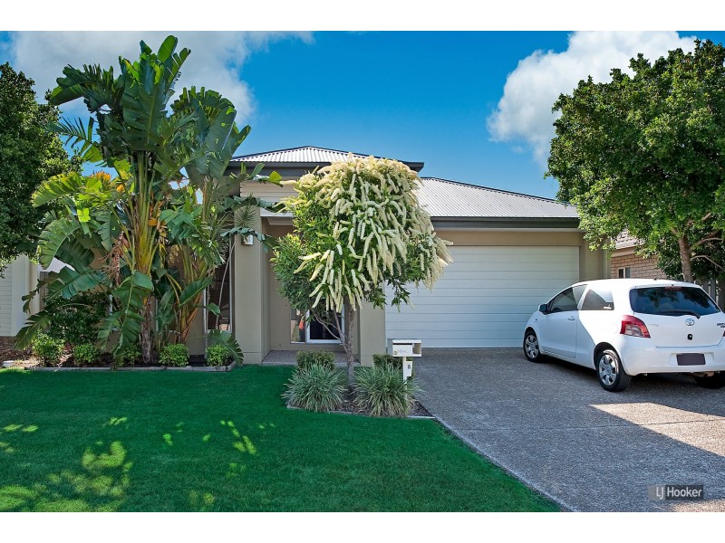 8 Lanaghan Circuit, North Lakes QLD 4509