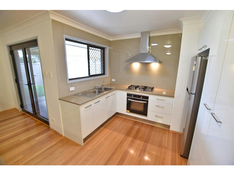 10 Traylen Avenue, Kallangur QLD 4503