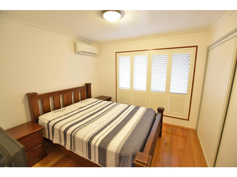 10 Traylen Avenue, Kallangur QLD 4503