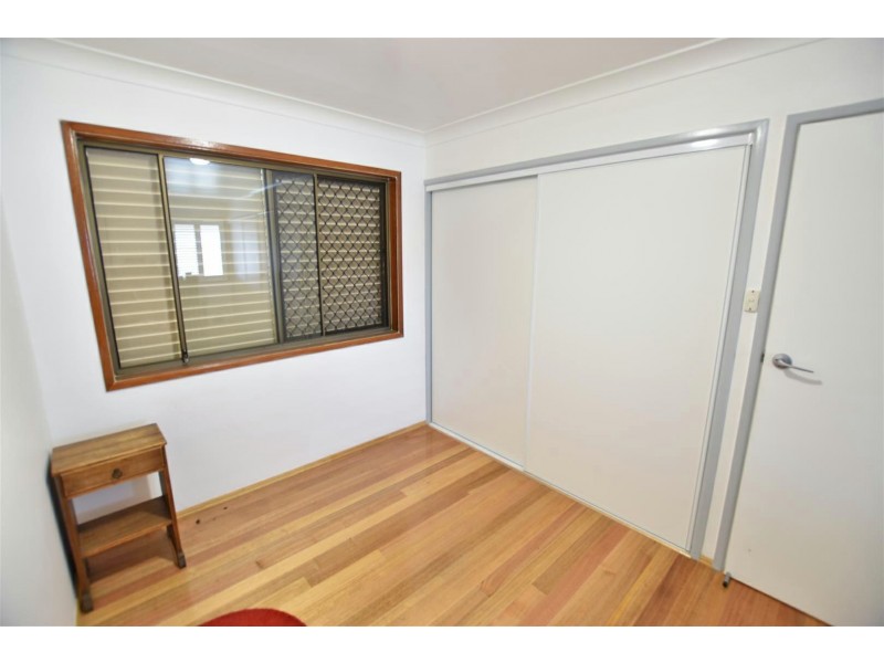 10 Traylen Avenue, Kallangur QLD 4503