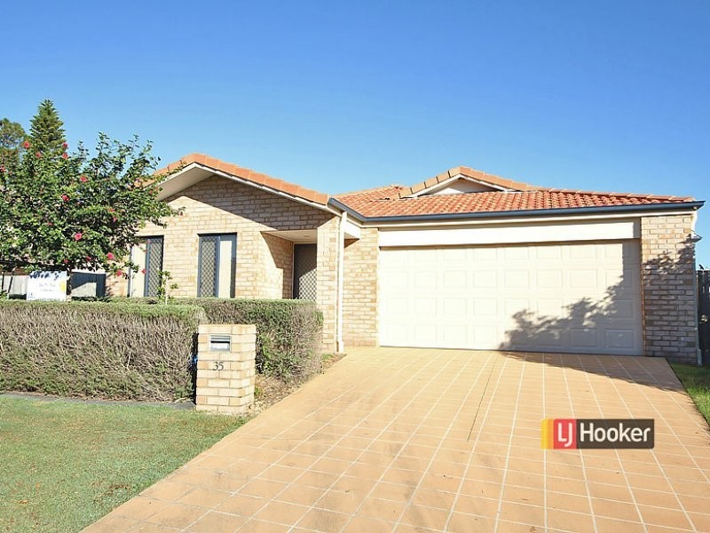 35 Allison Drive, Kallangur QLD 4503