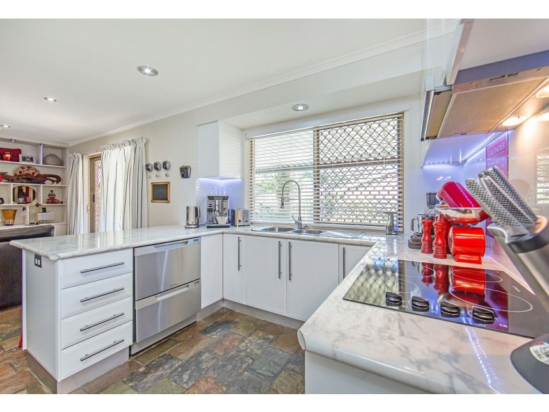 58 McNeill Road, Kallangur QLD 4503