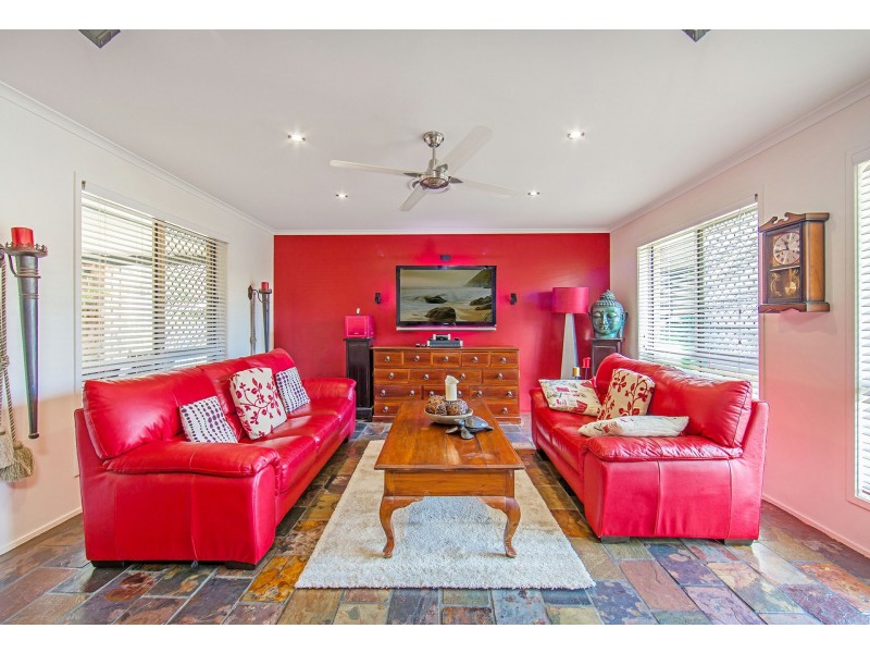 58 McNeill Road, Kallangur QLD 4503