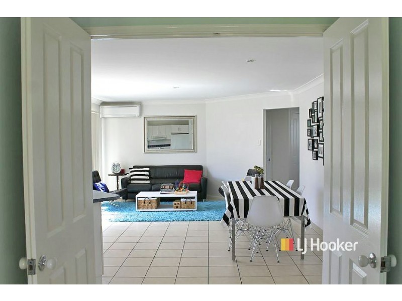 27 Mowbray Court, Kallangur QLD 4503