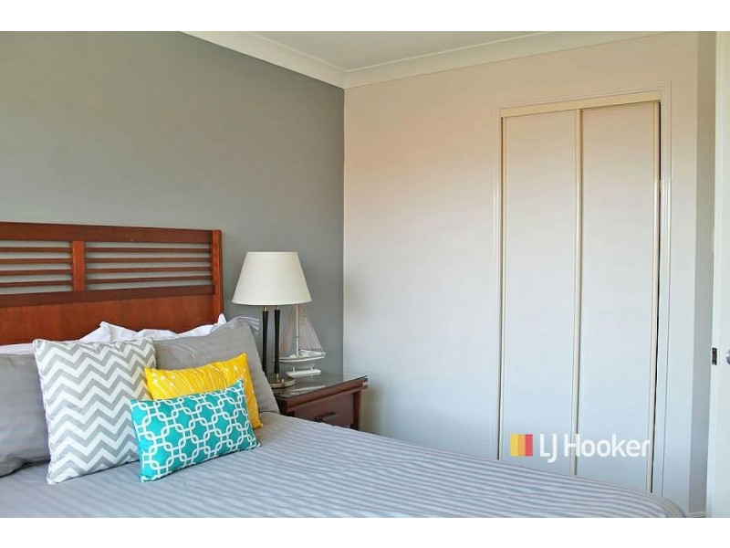 27 Mowbray Court, Kallangur QLD 4503