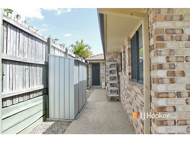 27 Mowbray Court, Kallangur QLD 4503