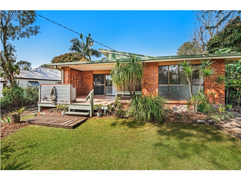 130 Ningi Esplanade, Ningi QLD 4511