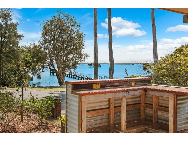 130 Ningi Esplanade, Ningi QLD 4511
