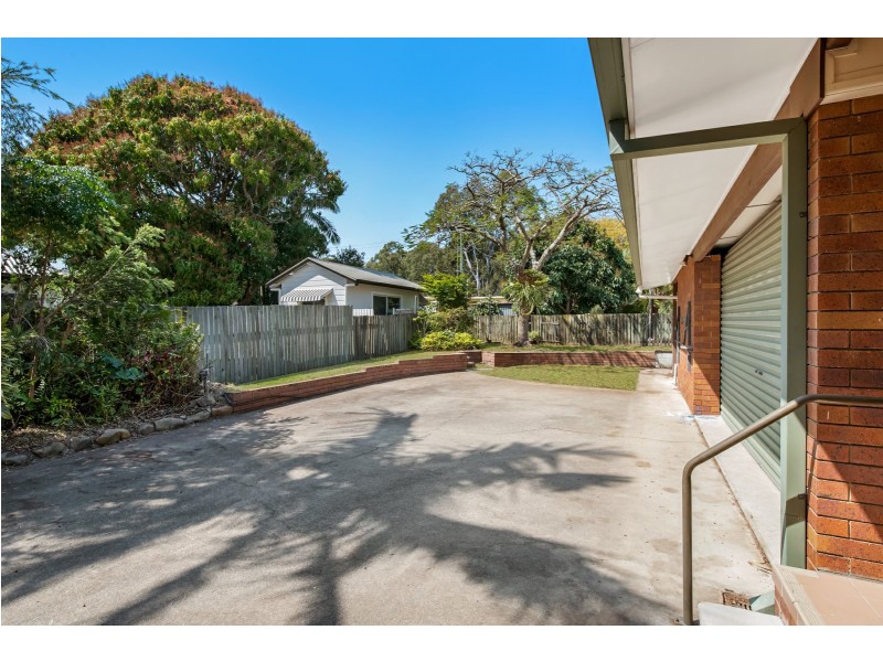 130 Ningi Esplanade, Ningi QLD 4511