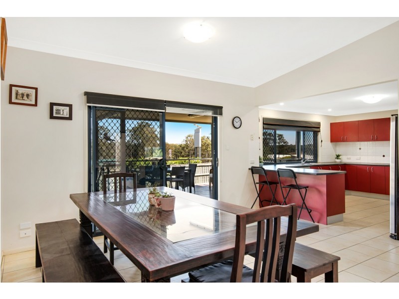 15 Abernant Court, Dakabin QLD 4503