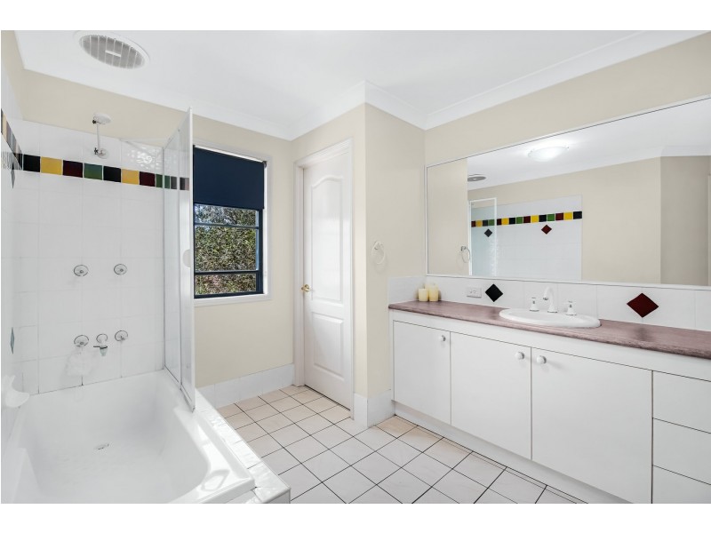 15 Abernant Court, Dakabin QLD 4503