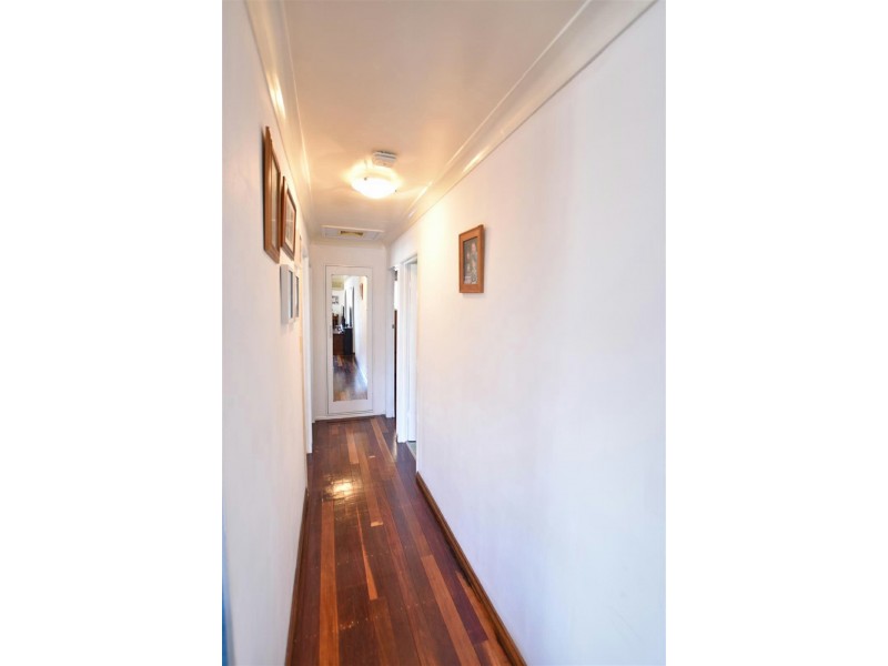 6 Campbell Street, Kallangur QLD 4503