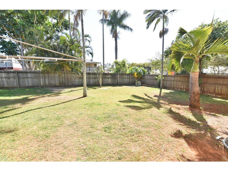 6 Campbell Street, Kallangur QLD 4503