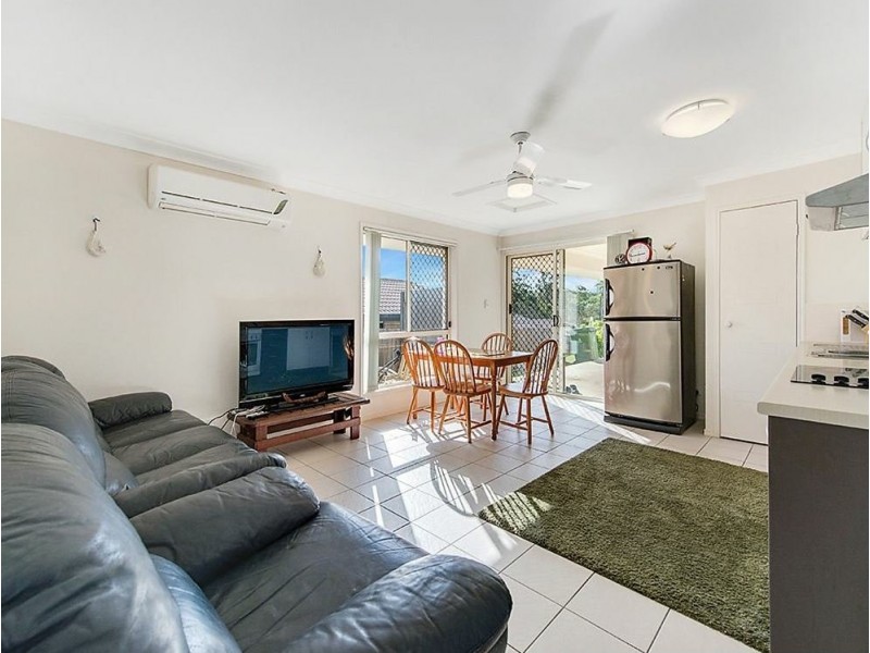 17 Burns Parade, Kallangur QLD 4503