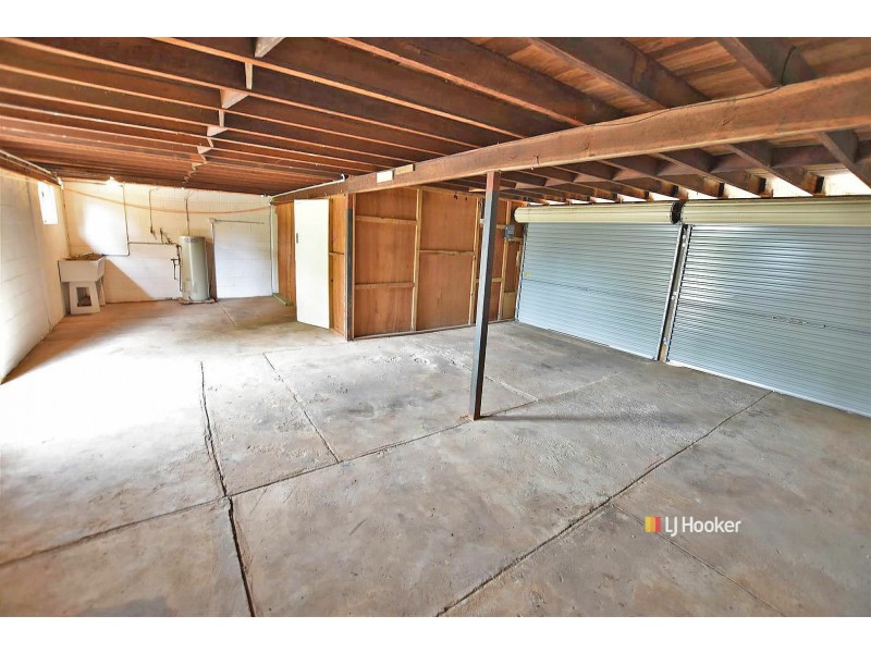 6 Wattle Street, Kallangur QLD 4503