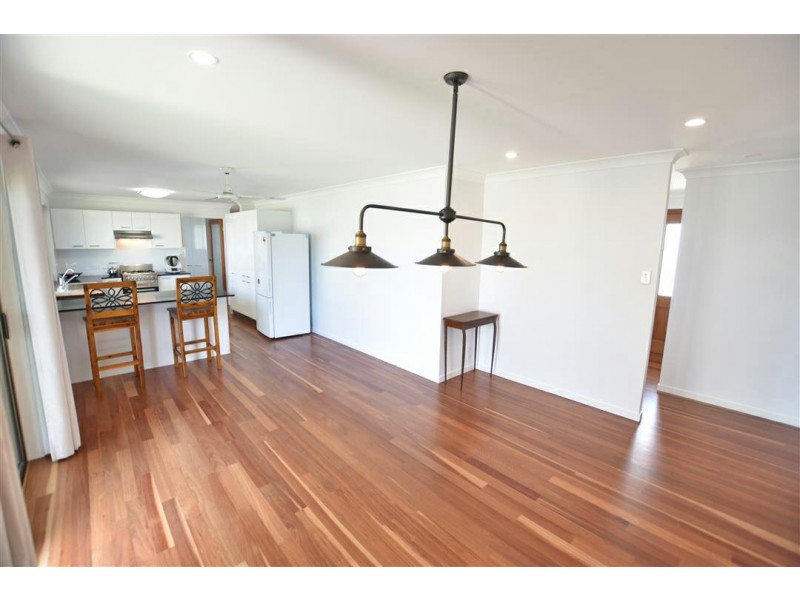18 Kerr Road, Kallangur QLD 4503