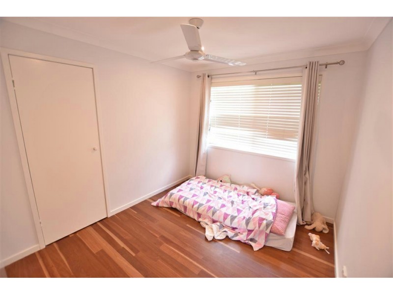18 Kerr Road, Kallangur QLD 4503