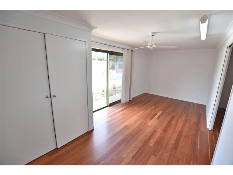 18 Kerr Road, Kallangur QLD 4503