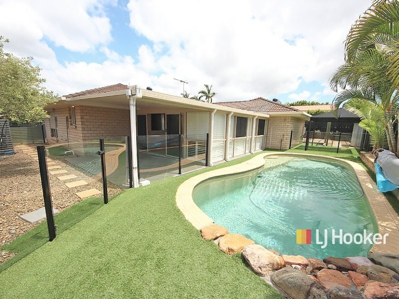 17 Freedom Drive, Kallangur QLD 4503