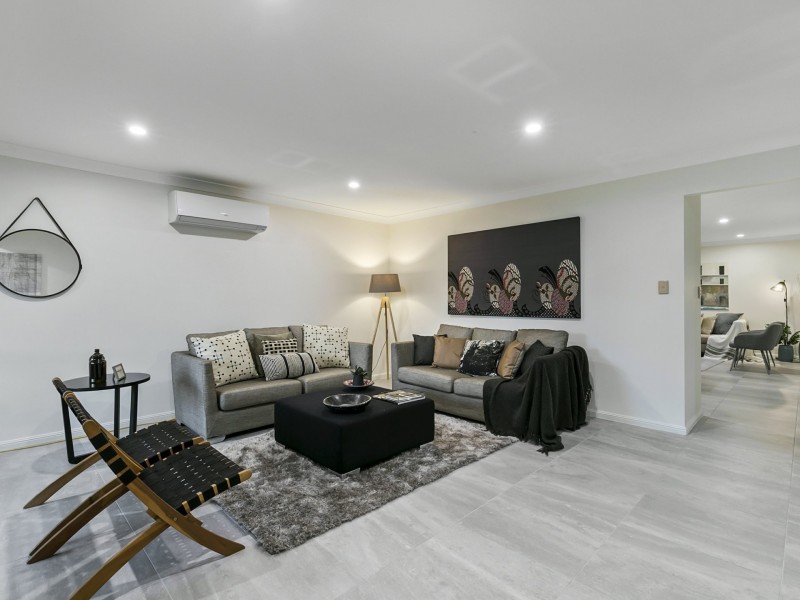 27 Winchcombe Avenue, Murrumba Downs QLD 4503