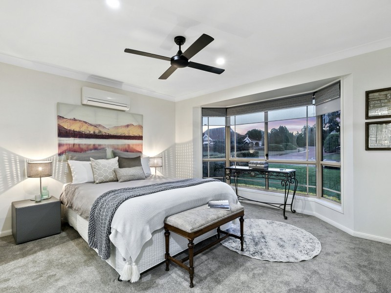 27 Winchcombe Avenue, Murrumba Downs QLD 4503