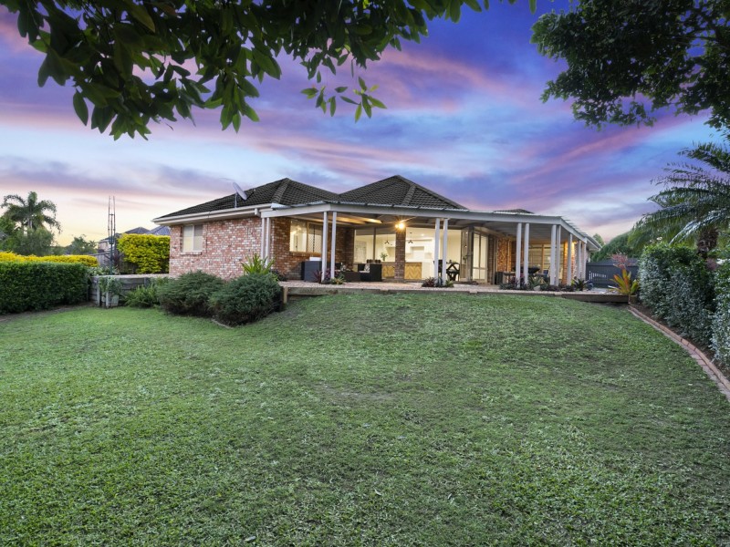 27 Winchcombe Avenue, Murrumba Downs QLD 4503