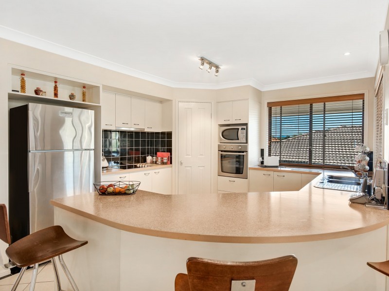11 Ruby Crescent, Petrie QLD 4502