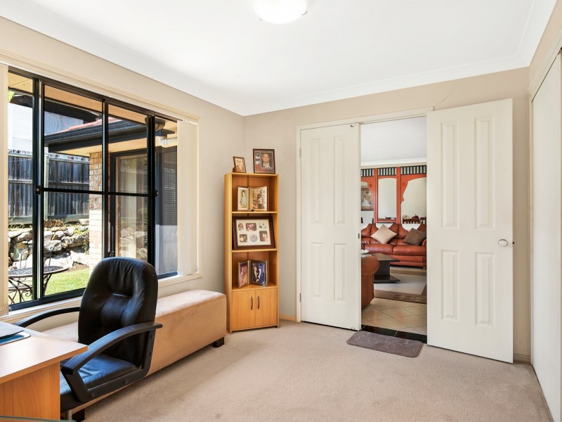 11 Ruby Crescent, Petrie QLD 4502
