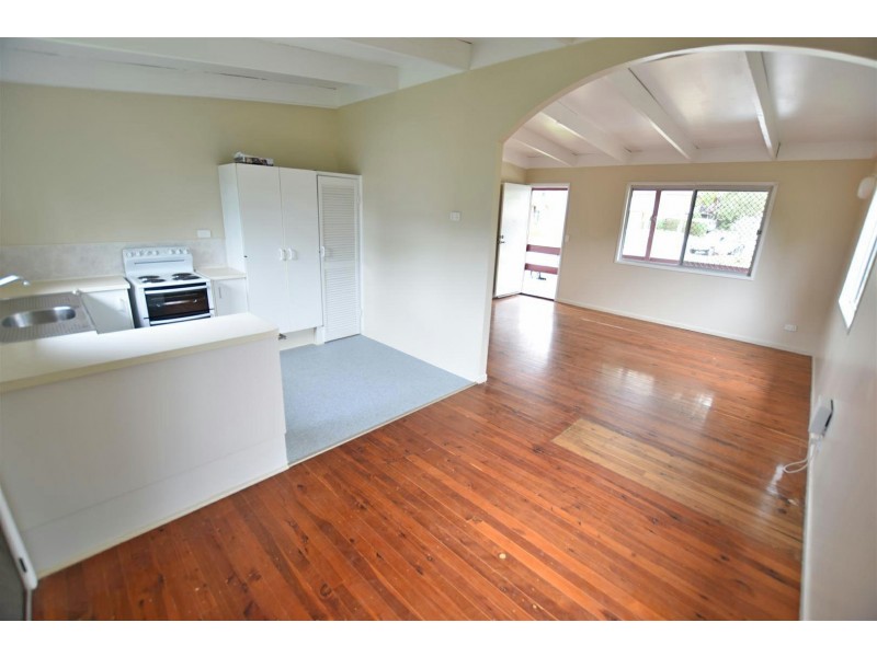 10 Lavercombe Drive, Kallangur QLD 4503