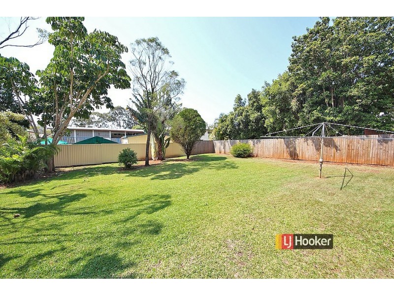 10 Lavercombe Drive, Kallangur QLD 4503