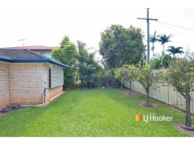 27 Doon Street, Kallangur QLD 4503