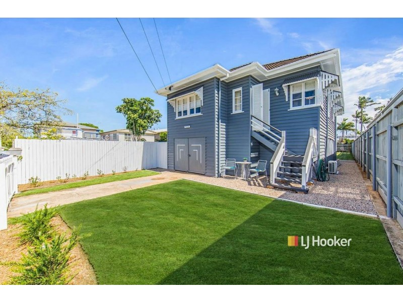 1 Frank Street, Scarborough QLD 4020