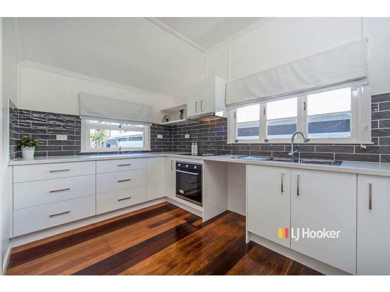 1 Frank Street, Scarborough QLD 4020