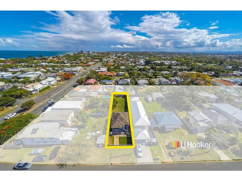 1 Frank Street, Scarborough QLD 4020