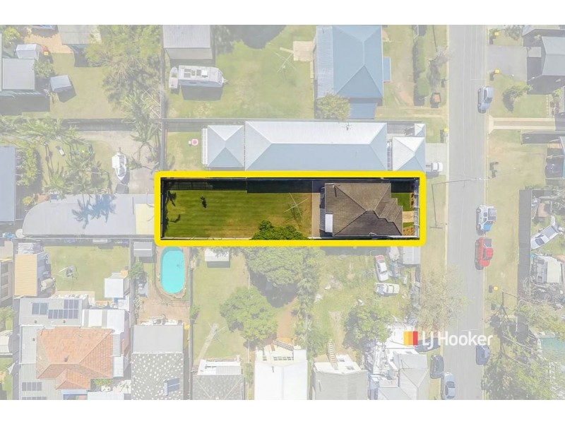 1 Frank Street, Scarborough QLD 4020