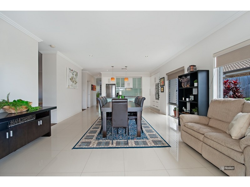 6 Thyme Street, Griffin QLD 4503